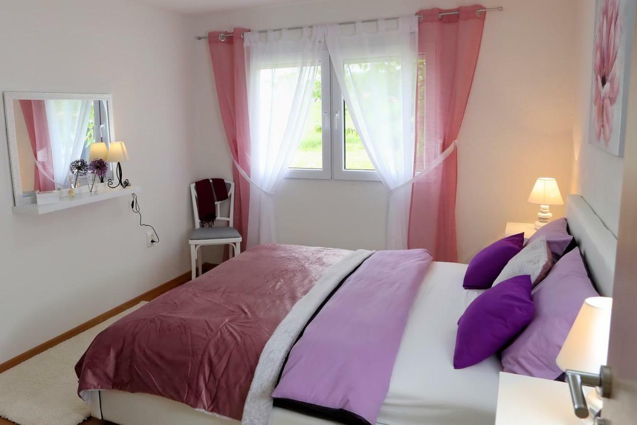 Apartman Sofia Otocac Exterior photo